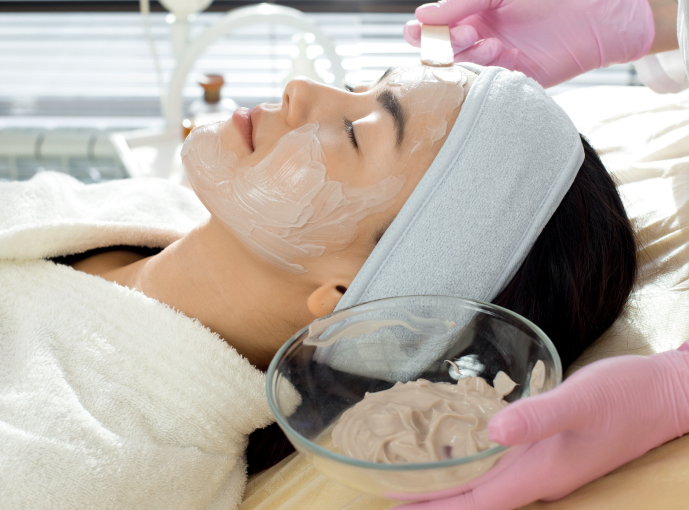 the benefits of investing in private label cosmetic branding